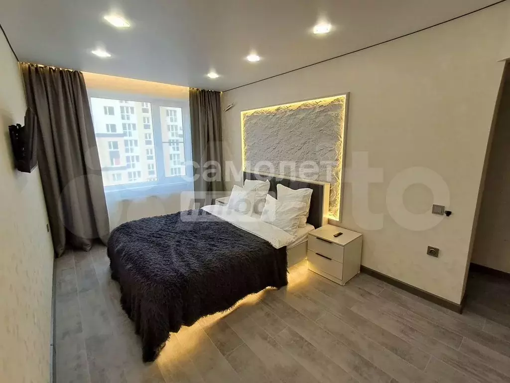 1-к. квартира, 32 м, 4/9 эт. - Фото 1