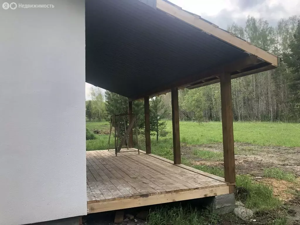 Дом в Свердловская область, Полевской муниципальный округ, село ... - Фото 1