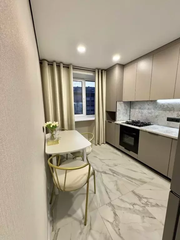 3-к кв. Кировская область, Киров ул. Красина, 7 (61.1 м) - Фото 2