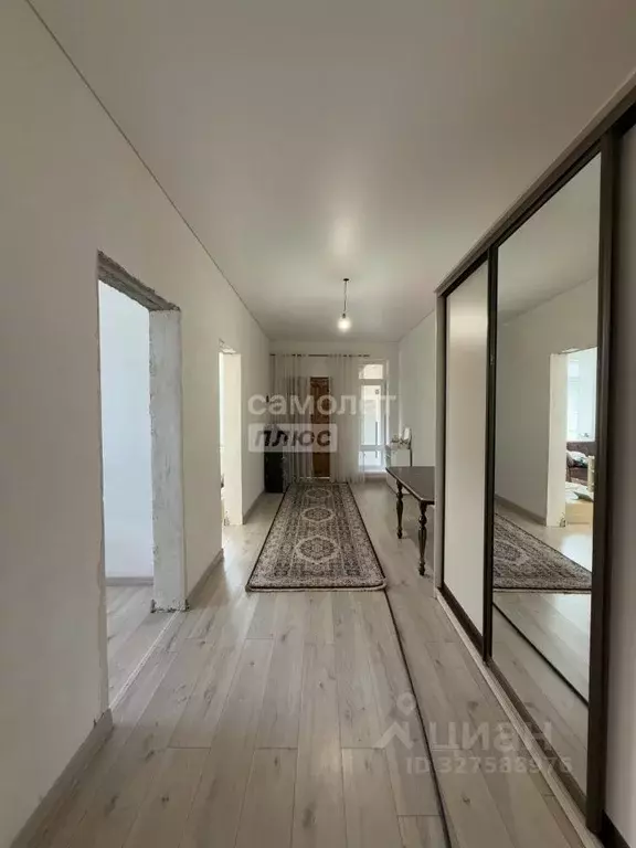 Дом в Дагестан, Дагестанские Огни Пионерская ул., 18 (100 м) - Фото 1