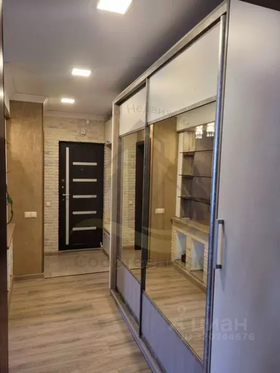 3-к кв. Белгородская область, Старый Оскол Юбилейный мкр, 1А (62.0 м) - Фото 2