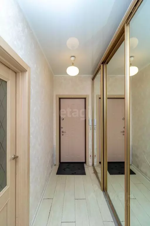 2-к кв. Тюменская область, Тюмень ул. Лесопарковая, 13А (65.0 м) - Фото 1