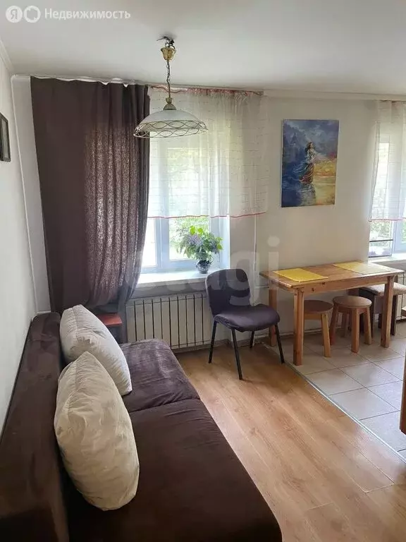2-комнатная квартира: Калининград, улица Черняховского, 22 (54.3 м) - Фото 1
