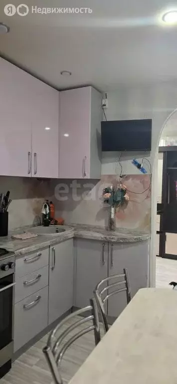 2-комнатная квартира: Ухта, Пионергорский проезд, 4 (49.7 м) - Фото 0