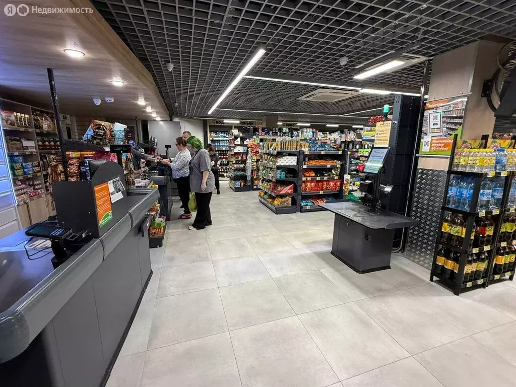 Торговая площадь (290 м) - Фото 1