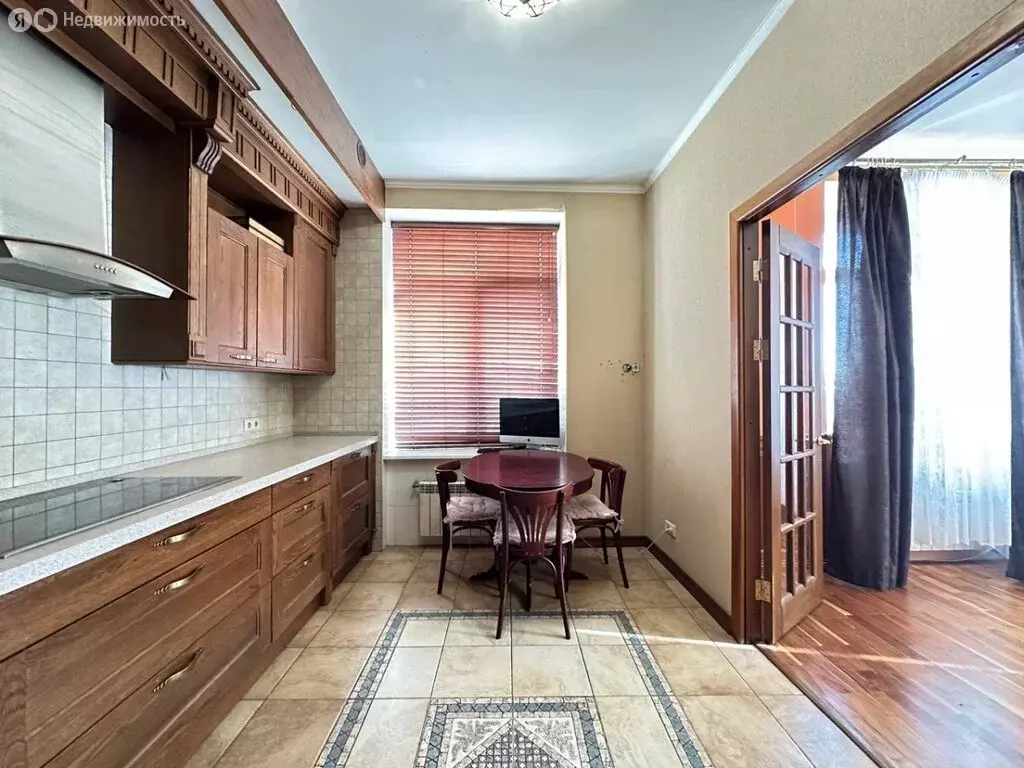 6-комнатная квартира: Санкт-Петербург, Комендантский проспект, 11 (197 ... - Фото 2