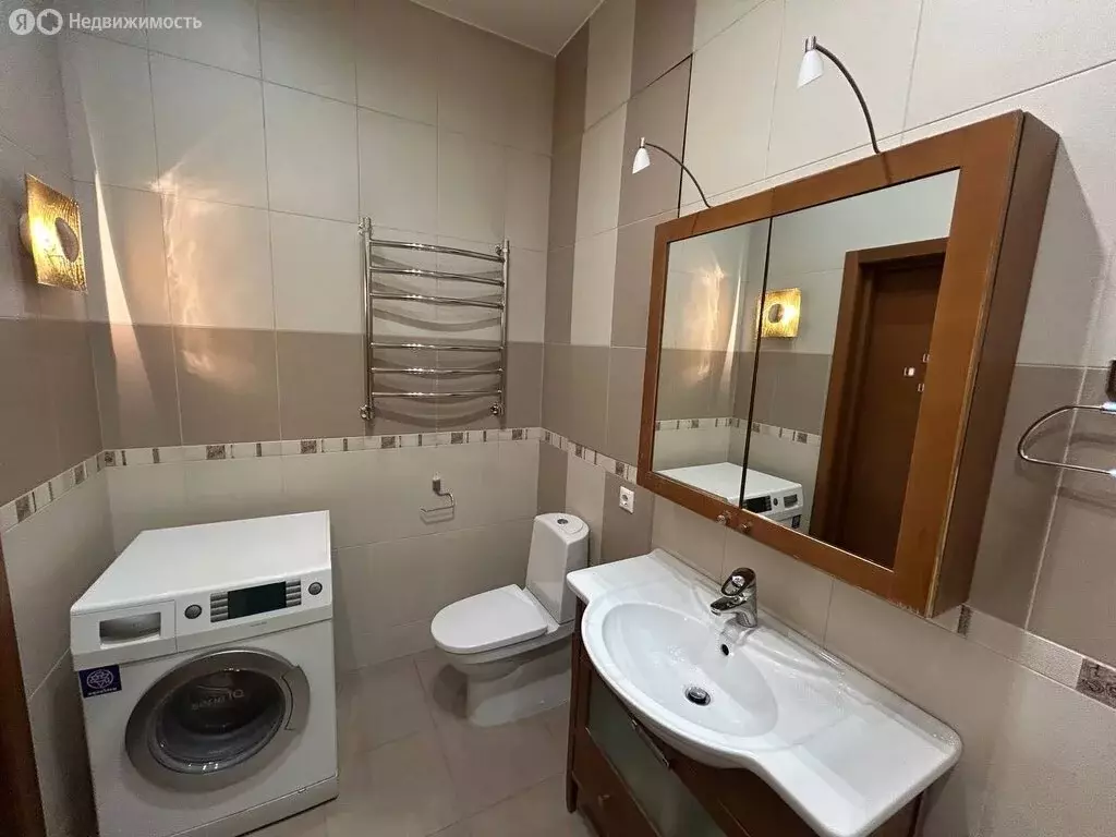 3-комнатная квартира: Москва, улица Академика Анохина, 2к1 (103.7 м) - Фото 0