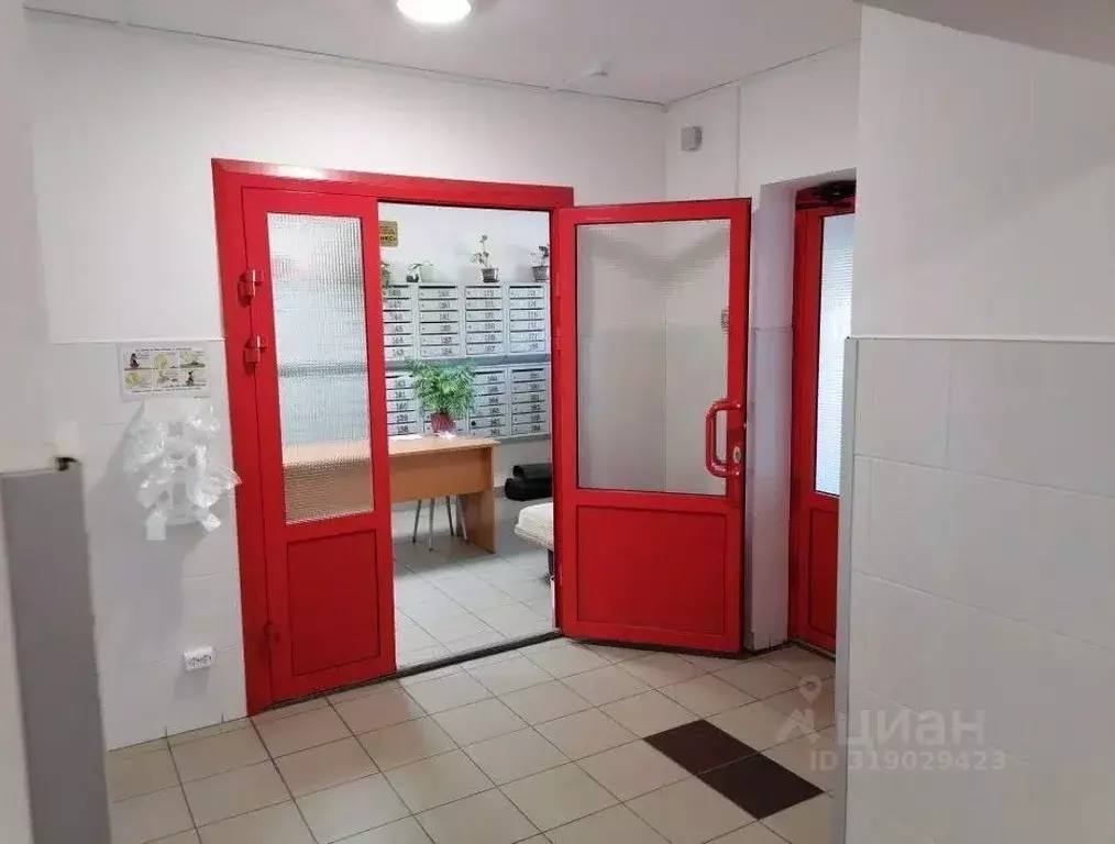 2-к кв. Карелия, Петрозаводск ул. Петрова, 19 (50.4 м) - Фото 1