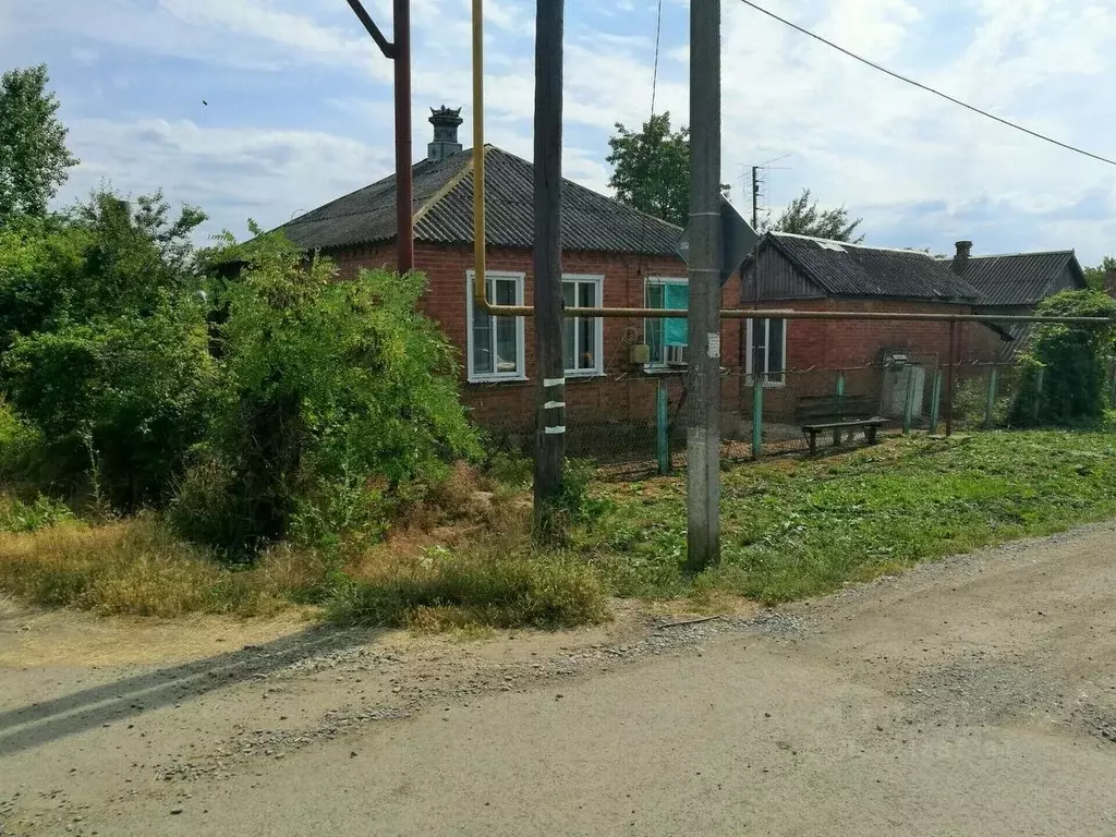 Дом в Краснодарский край, Абинский район, Варнавинское с/пос, с. ... - Фото 1