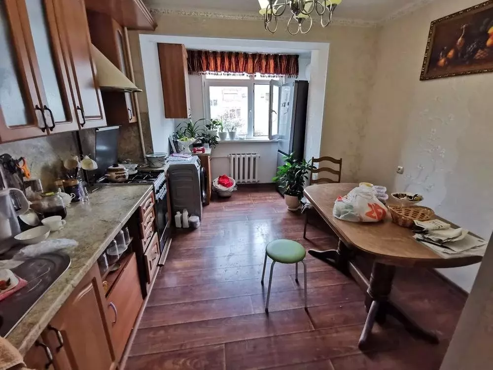 Квартира, 3 комнаты, 77 м - Фото 0