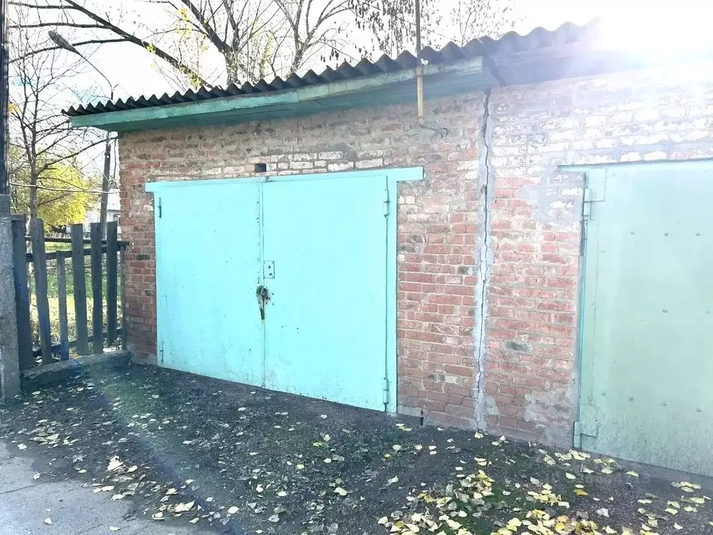 Гараж в Ростовская область, Новошахтинск ул. Достоевского, 12 (24 м) - Фото 1