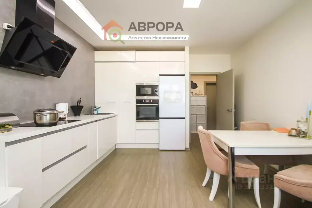 2-к кв. Ханты-Мансийский АО, Сургут ул. Мелик-Карамова, 4 (65.4 м) - Фото 1