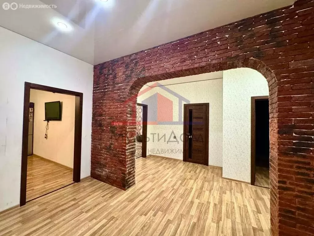 Дом в Старый Оскол, Михайловская улица, 81Г (130 м) - Фото 0