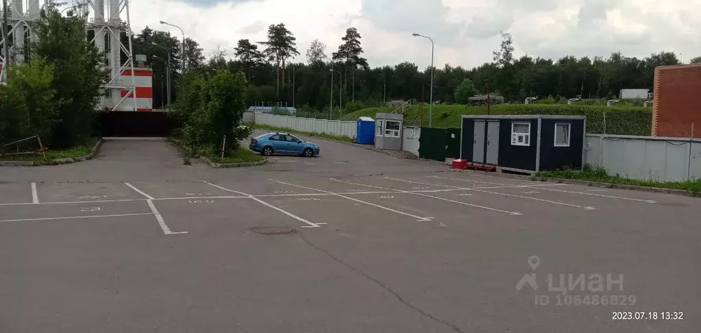 гараж в московская область, красногорск городской округ, д. путилково . - Фото 1