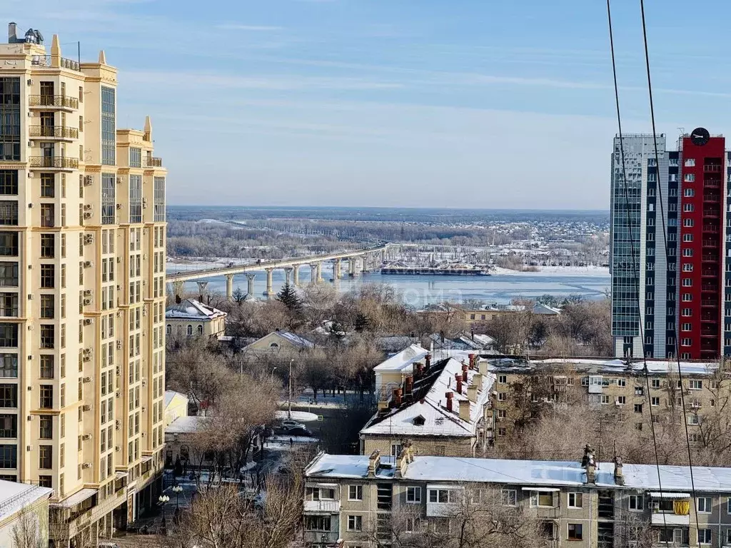 4-к кв. Волгоградская область, Волгоград Бакинская ул., 13 (139.9 м) - Фото 2