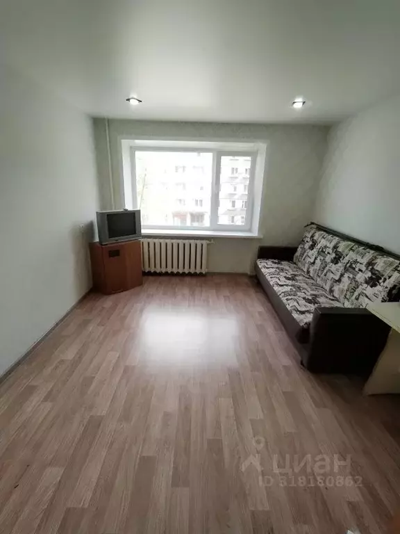 1-к кв. Саратовская область, Балаково ул. Комарова, 122 (18.5 м) - Фото 0