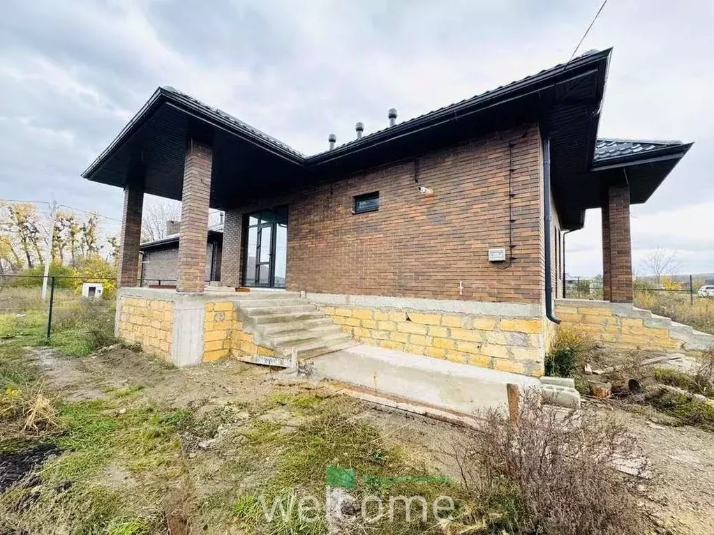 Дом в Ставропольский край, Ставрополь Гарнизонная ул., 10 (100 м) - Фото 2