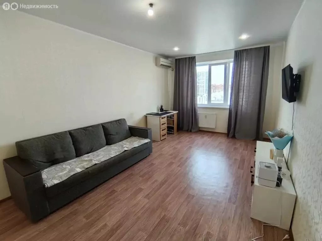 1-комнатная квартира: Оренбург, улица Братьев Хусаиновых, 4 (35.9 м) - Фото 2
