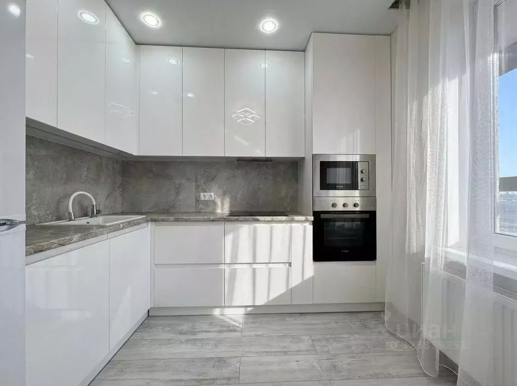 1-к кв. Татарстан, Казань ул. Сибгата Хакима, 33 (40.0 м) - Фото 1