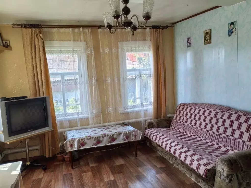 Дом в Пензенская область, Лунино рп ул. Партизанская, 10 (68 м) - Фото 1