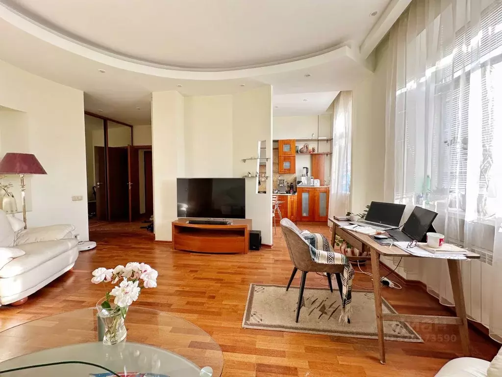 2-к кв. Москва Космодамианская наб., 36 (70.0 м) - Фото 1