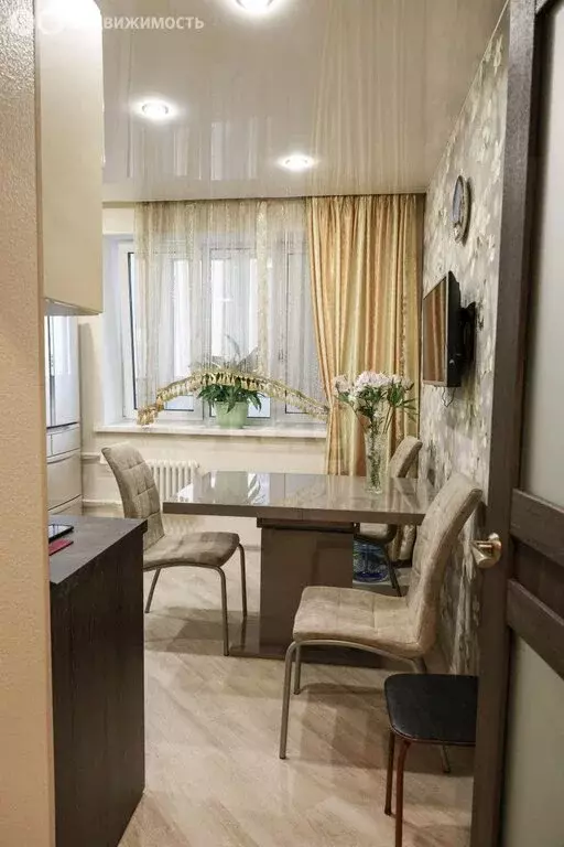 3-комнатная квартира: посёлок Парголово, улица Валерия Гаврилина, 3к1 ... - Фото 2