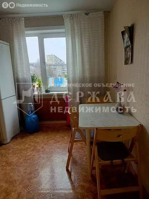 4-комнатная квартира: Кемерово, Московский проспект, 17 (74.3 м) - Фото 1