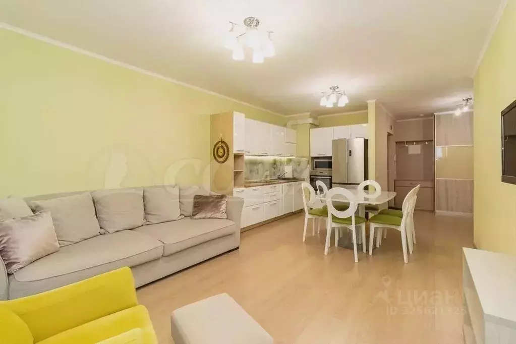 3-к кв. Тюменская область, Тюмень ул. 50 лет Октября, 57А (90.0 м) - Фото 2