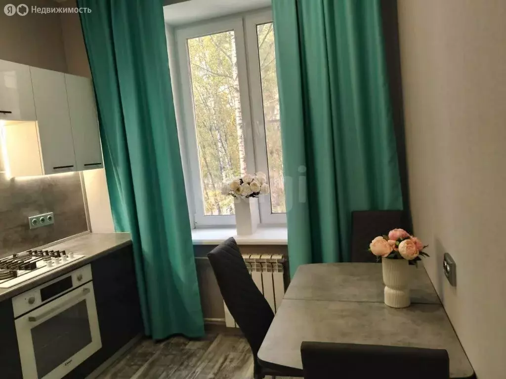 3-комнатная квартира: Нижний Новгород, улица Черняховского, 9 (74.9 м) - Фото 1