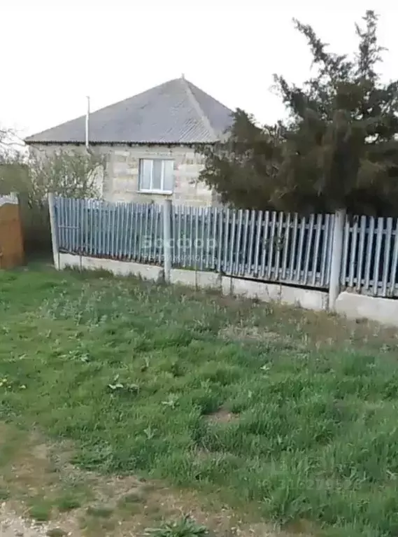 Дом в Крым, Ленинский район, с. Уварово ул. Приозерная (63 м) - Фото 1