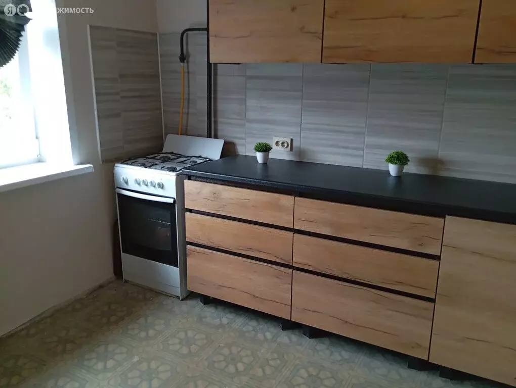 2-комнатная квартира: Каменск-Уральский, улица Кутузова, 32 (50.2 м) - Фото 0