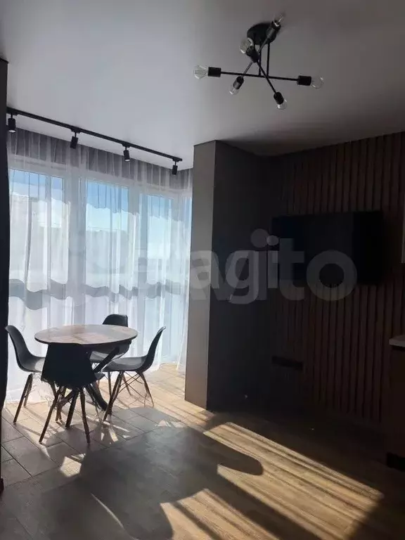 2-к. квартира, 42,1 м, 4/4 эт. - Фото 0