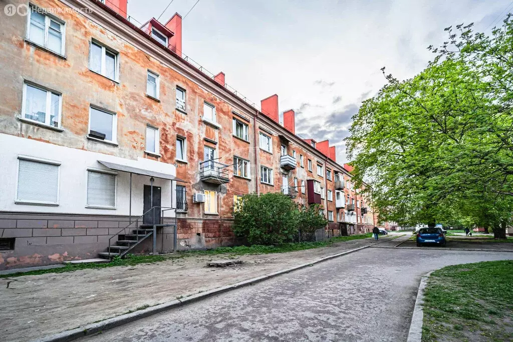 3-комнатная квартира: Калининград, Батальная улица, 43 (55.2 м) - Фото 0
