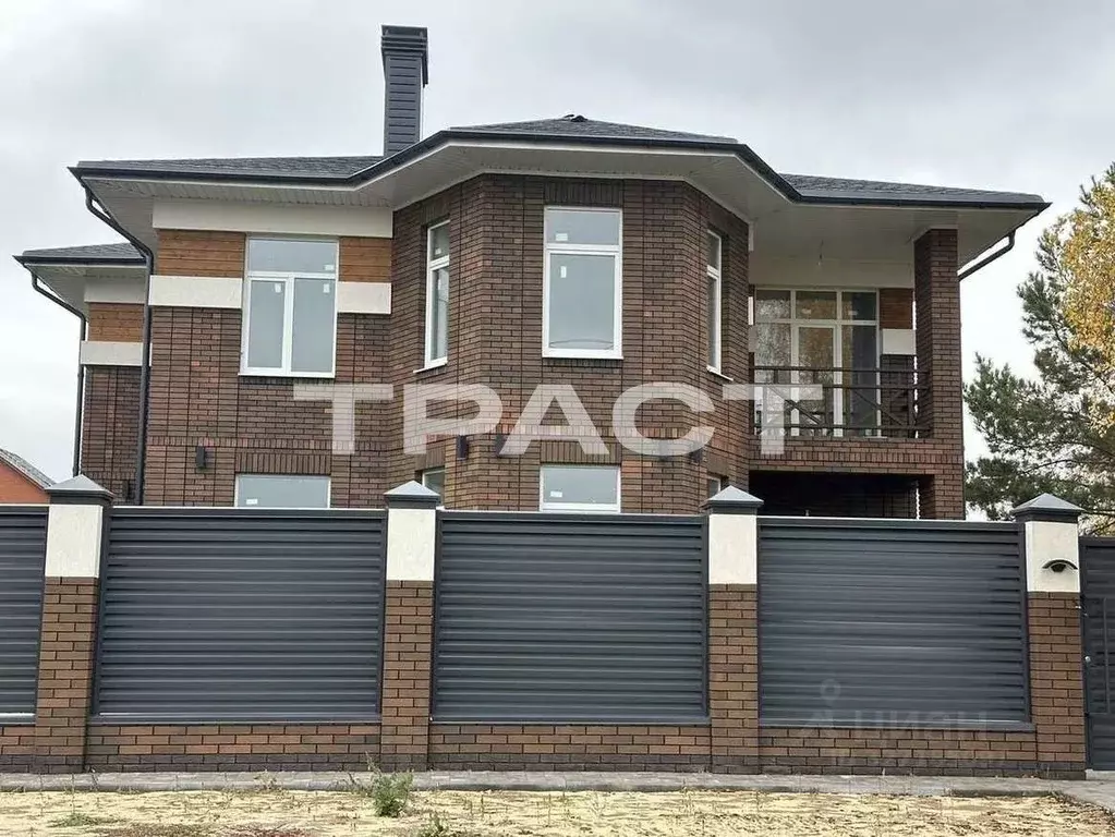 Коттедж в Воронежская область, с. Новая Усмань ул. Полянка, 32 (214 м) - Фото 1