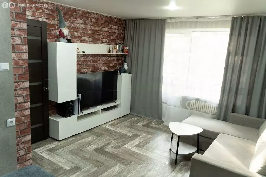 1-комнатная квартира: Губкин, улица Гастелло, 21А (32 м) - Фото 1