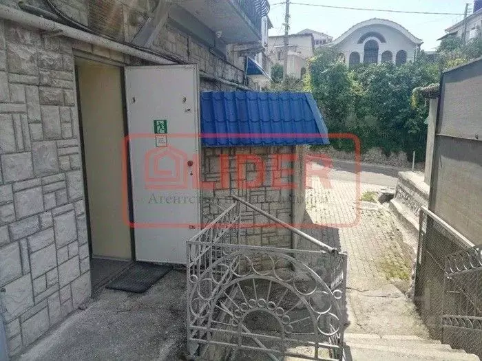 Офис в Севастополь ул. Ломоносова, 17 (330 м) - Фото 2