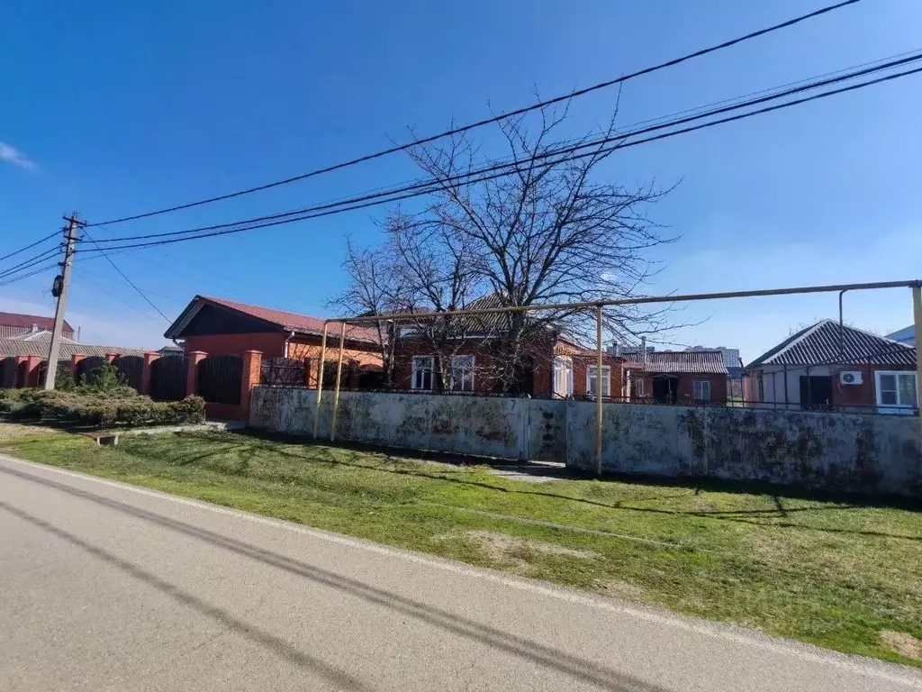 Участок в Адыгея, Тахтамукайский район, Старобжегокайское с/пос, Новая ... - Фото 1