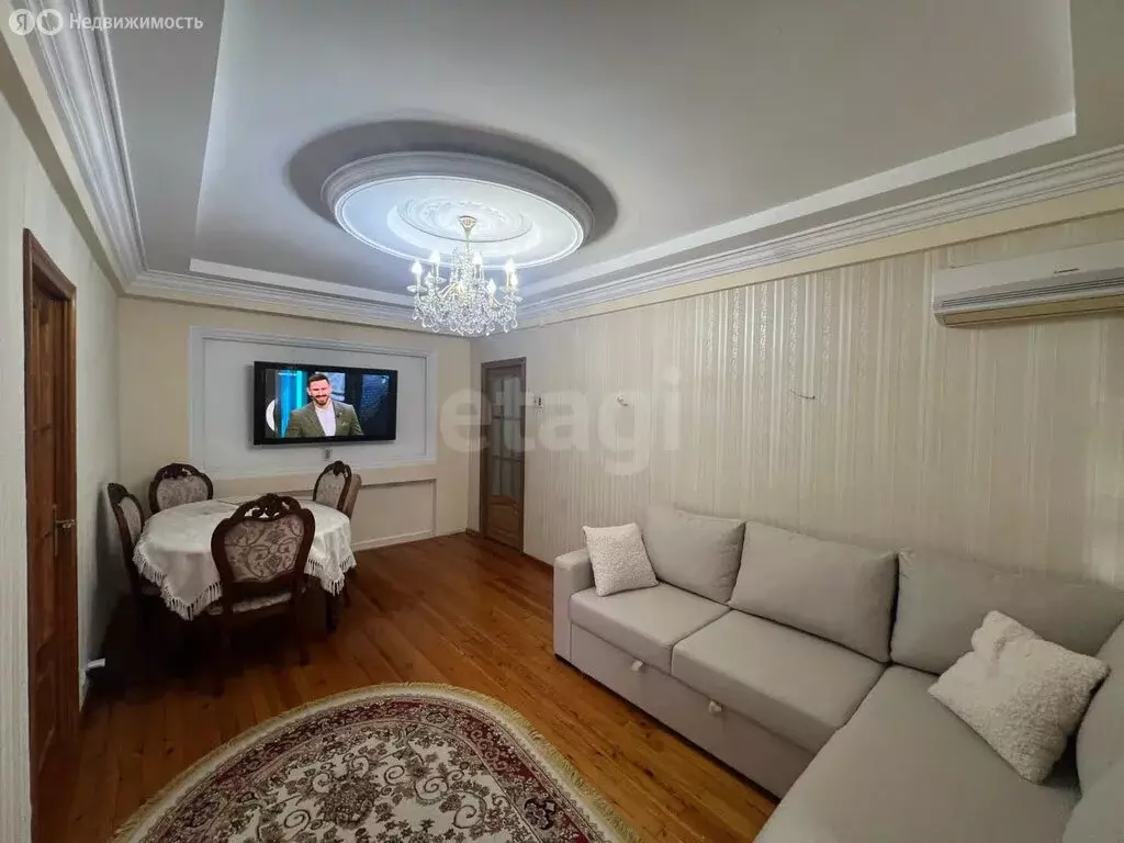 3-комнатная квартира: Махачкала, улица Юсупа Акаева, 21 (53.2 м) - Фото 2
