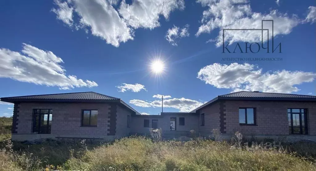 Дом в Челябинская область, Магнитогорск ул. Классическая (120 м) - Фото 1