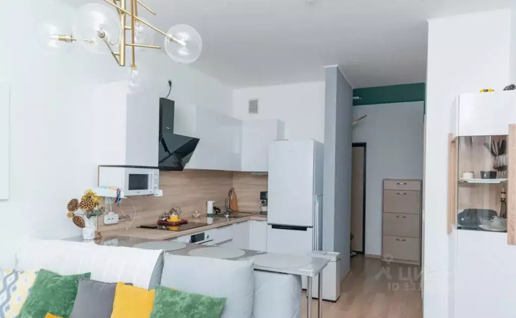 3-к кв. Санкт-Петербург ул. Среднерогатская, 11к2 (78.0 м) - Фото 1