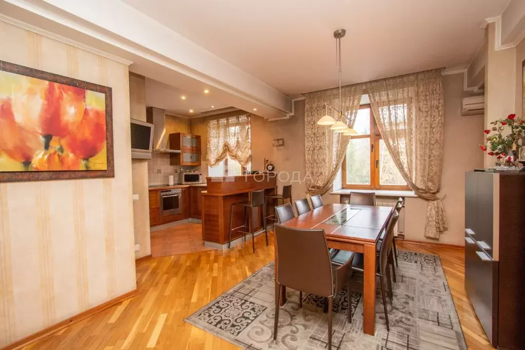 3-к кв. Кемеровская область, Новокузнецк просп. Металлургов, 6 (96.9 ... - Фото 1