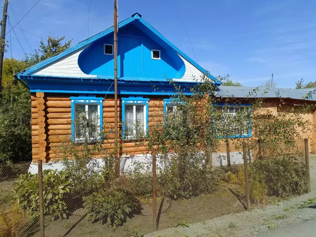 Дом в Челябинская область, пос. Увельский ул. Чапаева, 8 (53 м) - Фото 1