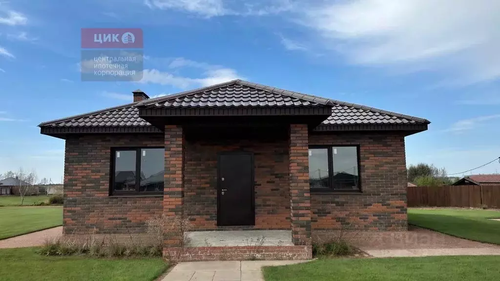 Дом в Рязанская область, Рязань Школьная ул. (100 м) - Фото 1