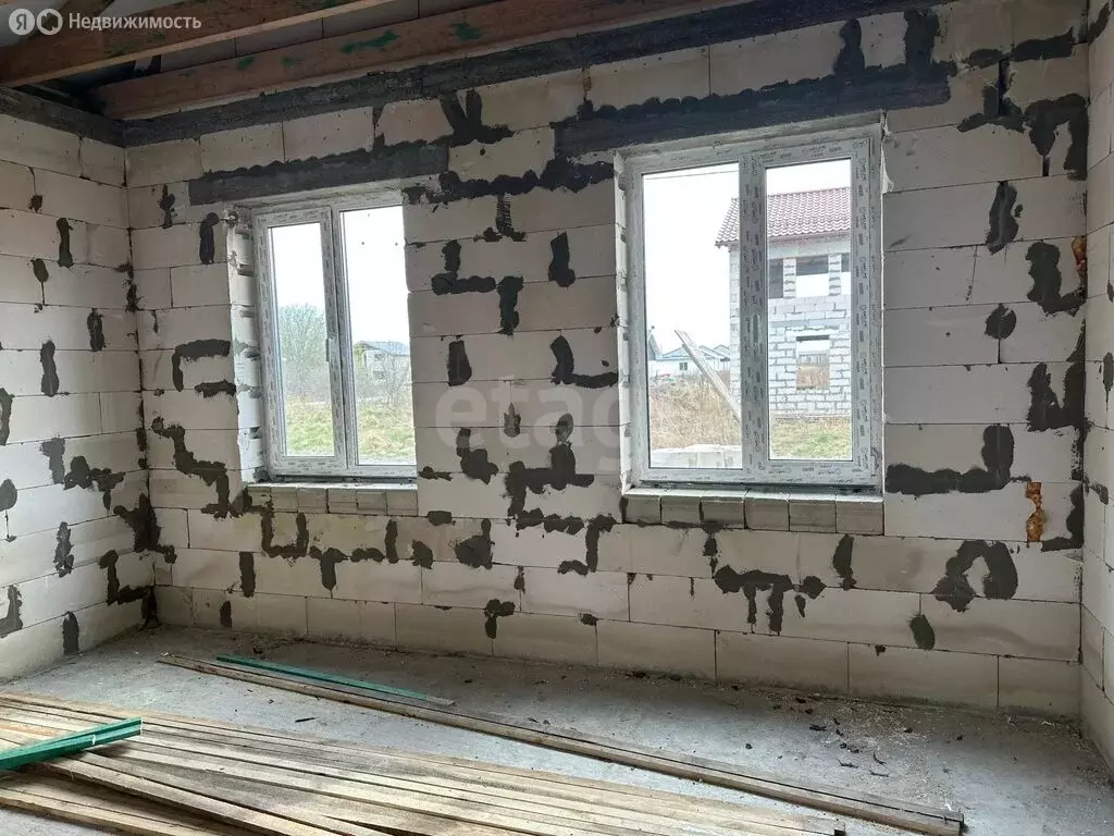 Дом в Гурьевск, Петергофская улица (101 м) - Фото 2