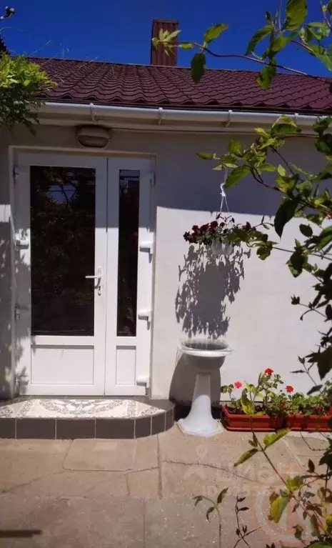 Дом в Крым, Раздольненский район, Новоселовское пгт ул. Пионерская, 8 ... - Фото 1