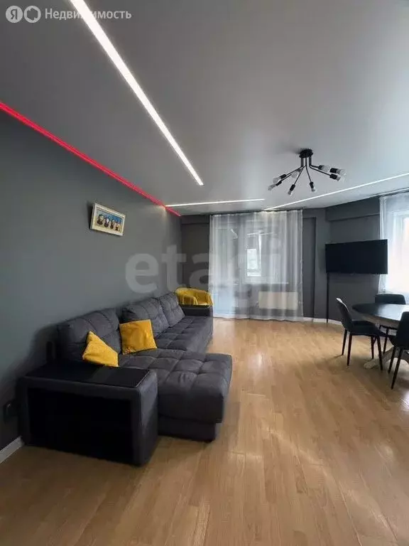 3-комнатная квартира: Иркутск, улица Рабочего Штаба, 1/4 (88 м) - Фото 1