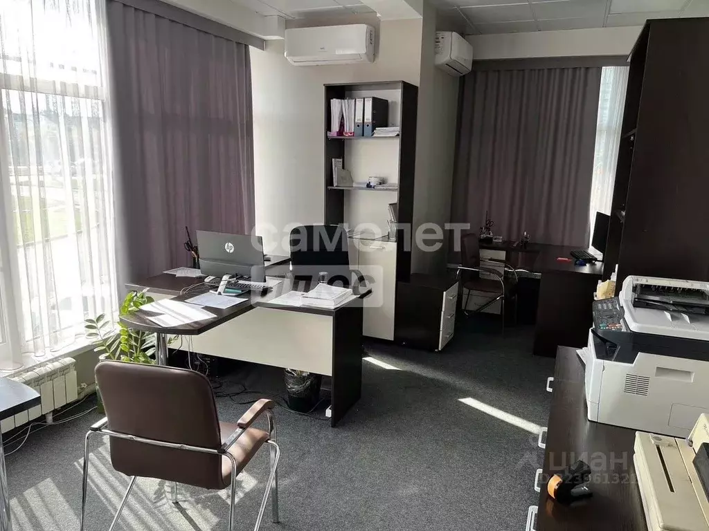 Офис в Курская область, Курск просп. Кулакова, 1В (420 м) - Фото 1