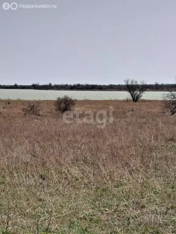 Участок в село Межводное, Черноморское шоссе (20 м) - Фото 1