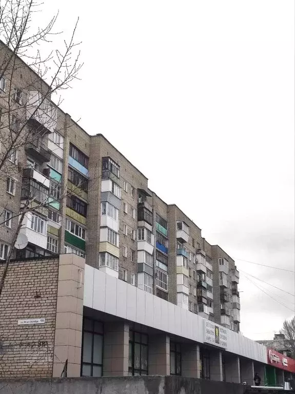 2-комнатная квартира: Омск, микрорайон Городок Нефтяников, улица 50 ... - Фото 0