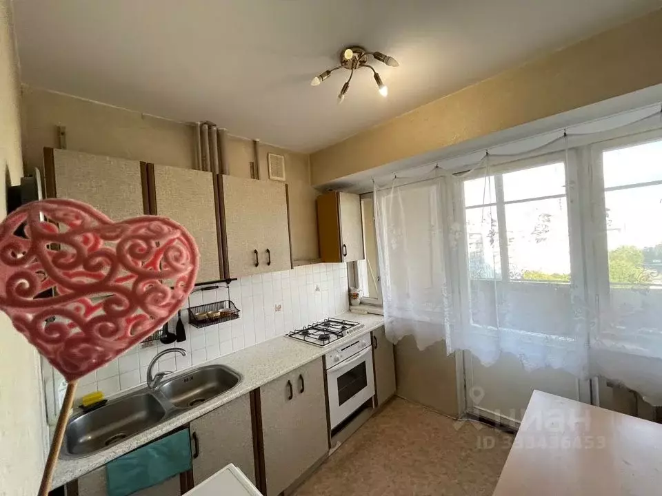 1-к кв. Москва Славянский бул., 7К1 (33.0 м) - Фото 1